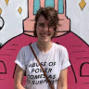 Meet your Posher, Emily